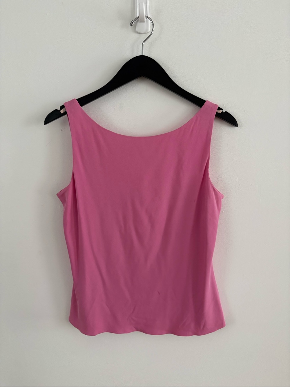 Worth 100 % Silk Bright Pink Scoop Neck Tank Top